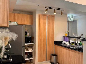 Luxury 2-Bedroom Condo in Cebu’s Prime Business District, Ayala Center Cebu, near IT PARK