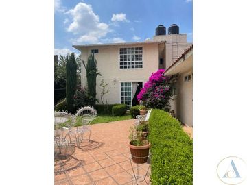 RESIDENCIA 4 REC BOSQUES DE VINCES 500M2 C.IZCALLI