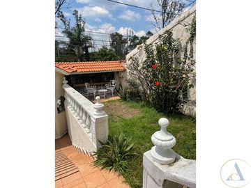 RESIDENCIA 4 REC BOSQUES DE VINCES 500M2 C.IZCALLI