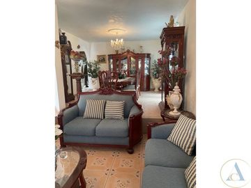 RESIDENCIA 4 REC BOSQUES DE VINCES 500M2 C.IZCALLI