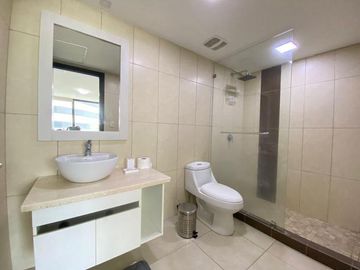 Suite Amoblada en Venta en El Edificio Bellini, Puerto Santa Ana.