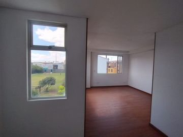 CASA EN VENTA FUNZA, C/MARCA COL