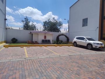 CASA EN VENTA FUNZA, C/MARCA COL