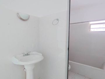 Casa en venta en la Colonia Campestre, Chetumal.