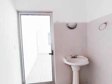 Casa en venta en la Colonia Campestre, Chetumal.