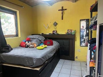 Casa en venta con local comercial en Huentitán el bajo