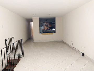 ALQUILER DE CASA / DEPARTAMENTO Y LOCAL EN CHOSICA