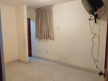 ALQUILER DE CASA / DEPARTAMENTO Y LOCAL EN CHOSICA