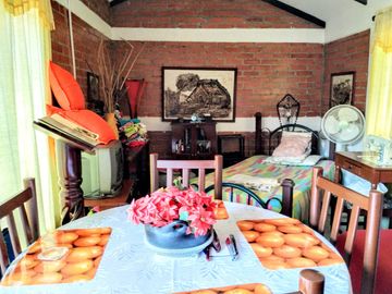 venta casa el caney esquinera 4 plantas  con locales y apartamentos
