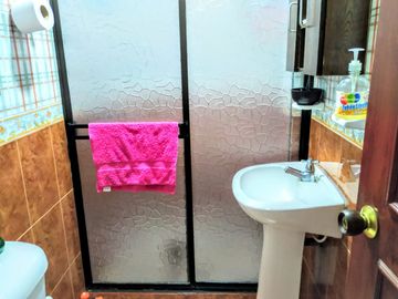 venta casa el caney esquinera 4 plantas  con locales y apartamentos