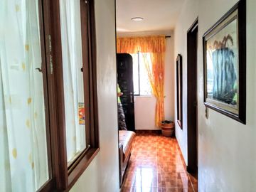 venta casa el caney esquinera 4 plantas  con locales y apartamentos