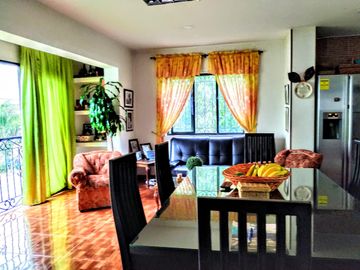 venta casa el caney esquinera 4 plantas  con locales y apartamentos