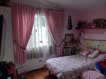 VENTA DE CASA Y COCHERA EN URB. EL CLUB SANTA MARIA DE HUACHIPA
