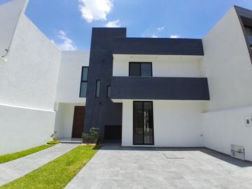 CASA EN VENTA LOMAS DE ANGELOPOLIS SAN ANDRES CHOLULA PUEBLA