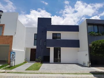 CASA EN VENTA LOMAS DE ANGELOPOLIS SAN ANDRES CHOLULA PUEBLA