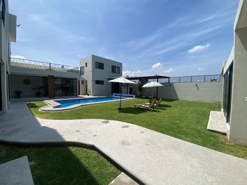 CASA EN VENTA ATLIXCO PUEBLA CON ALBERCA