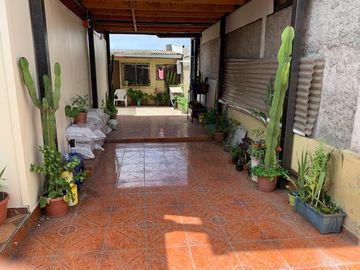 SE VENDE PROPIEDAD EN SAN ANTONIO