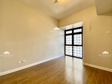 Travertine at Portico 1-Bedroom 1BR Condo in Pasig City