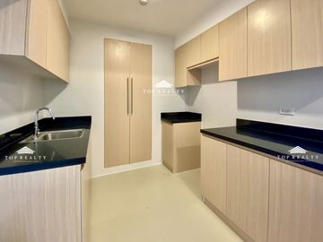 Travertine at Portico 1-Bedroom 1BR Condo in Pasig City