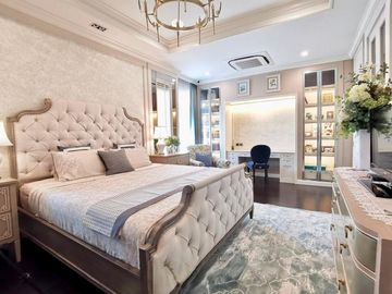 For Sale 4 bedrooms 5 bathroom Luxury house Baan Nanthawan Project Bangna Km. 7