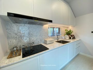 For Sale 5 bedrooms 5 bathroom Belgravia Exclusive Pool Villa Bangna-Rama9