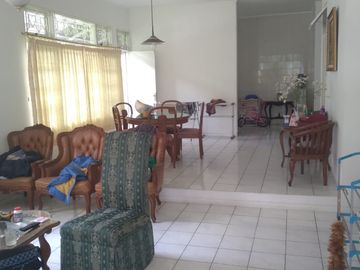 Dijual Villa Mewah Sejuk Luas Cipanas Puncak Kota Bunga Cianjur Indo Alam Fully Furnished Siap Huni Cocok Untuk Investasi