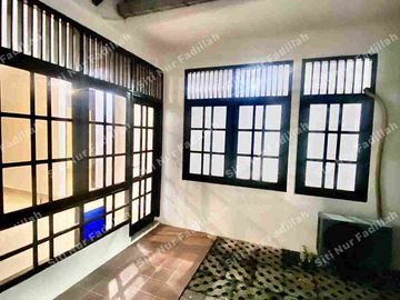 Disewakan rumah bagus siap masuk di Puyuh Bintaro