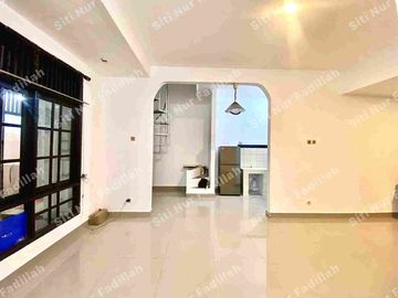 Disewakan rumah bagus siap masuk di Puyuh Bintaro