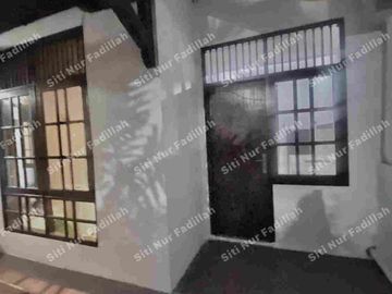Disewakan rumah bagus siap masuk di Puyuh Bintaro
