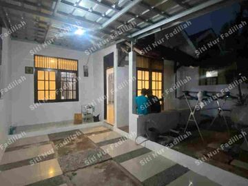 Disewakan rumah bagus siap masuk di Puyuh Bintaro