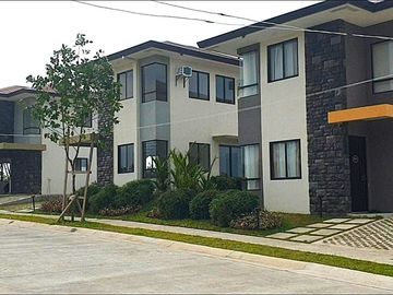 For sale pre selling House and lot Nuvali Laguna