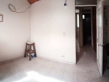CASA REMODELADA VILLAS DE GRANADA