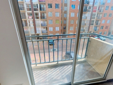 APARTAMENTO EN VENTA MADRID, C/MARCA COL