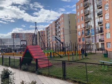 APARTAMENTO EN VENTA MADRID, C/MARCA COL