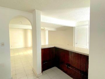 CASA EN VENTA FRACC DIEGO RIVERA. Fracc privado, Cerca del Tec. de Morelia