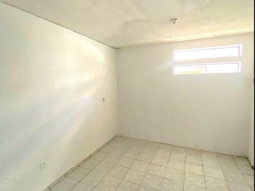 CASA EN VENTA FRACC DIEGO RIVERA. Fracc privado, Cerca del Tec. de Morelia