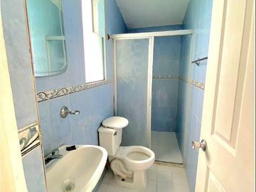 CASA EN VENTA FRACC DIEGO RIVERA. Fracc privado, Cerca del Tec. de Morelia