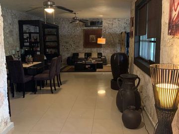 Se Vende Hacienda en Cancun Colonia Doctores II Escriturada atrás de Vía Cumbres