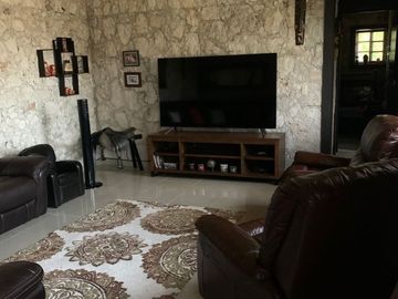 Se Vende Hacienda en Cancun Colonia Doctores II Escriturada atrás de Vía Cumbres