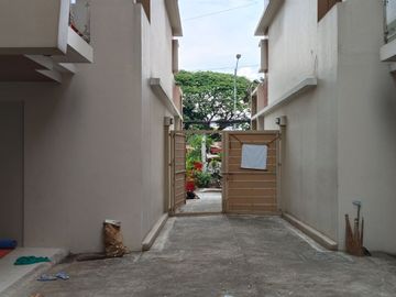 3 Bedrooms 3 T&B 1-Car GSIS Village Brand New Ready for Occupancy Townhouse Project 8 QC