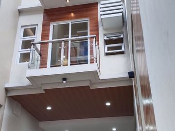 3 Bedrooms 3 T&B 1-Car GSIS Village Brand New Ready for Occupancy Townhouse Project 8 QC