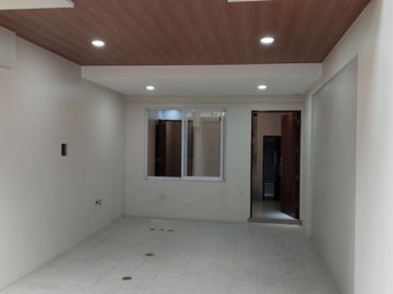 3 Bedrooms 3 T&B 1-Car GSIS Village Brand New Ready for Occupancy Townhouse Project 8 QC