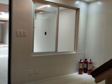 3 Bedrooms 3 T&B 1-Car GSIS Village Brand New Ready for Occupancy Townhouse Project 8 QC