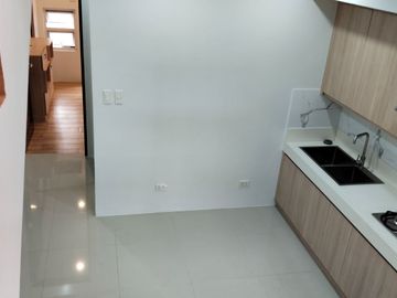 3 Bedrooms 3 T&B 1-Car GSIS Village Brand New Ready for Occupancy Townhouse Project 8 QC