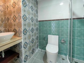 Room for sale, Colonial Classic style, Chiang Mai Riverside Condominium, Wat Ket-Nong Hoi