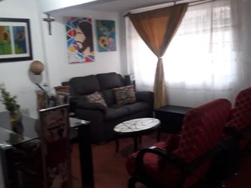 VENDO CASA ESQUINERA  COMERCIAL CON TERRAZA PARA CONSTRUIR TERCER PISO