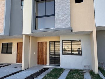 Casas en Venta Parques del Bosque