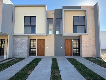 Casas en Venta Parques del Bosque