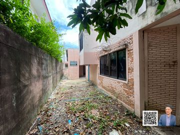 For Sale: Senanives Village, 104 Square Wah with Old House, Double Road Frontage (Front and Back)