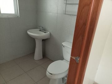 CASA EN RENTA EN CLUB DE GOLF VALLE ESCONDIDO